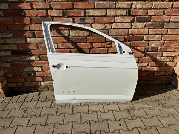VW Polo 2G 2018- Höger Framdörr OEM image 2