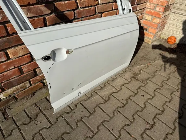 VW Polo 2G 2018- Höger Framdörr OEM image 3