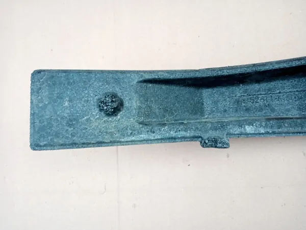 Absorvedor para-choques dianteiro Toyota Yaris IV OEM 52611-K0010 image 5