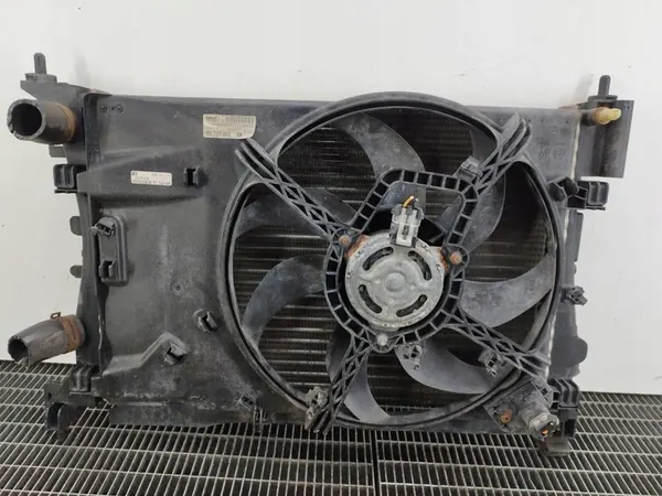 Vattenkylare Fläkt Opel Corsa D 1.0 B 55701002 55701410 image 5