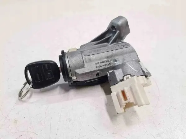 Interruptor de Encendido OEM N0502241256B para Toyota Yaris image 2