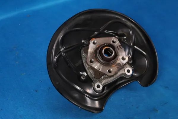 AUDI A8 D5 Mozzo Posteriore Destro 4N0505432F image 3