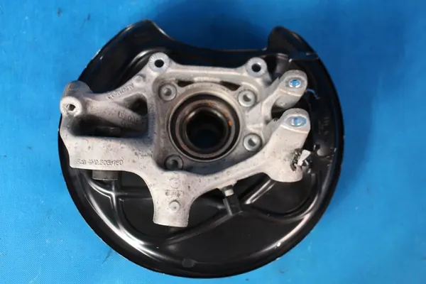 AUDI A8 D5 Mozzo Posteriore Destro 4N0505432F image 5