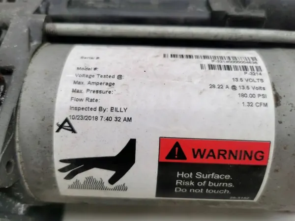 Compresor suspensión trasera Mercedes ML W164 OEM AMD122206 image 6
