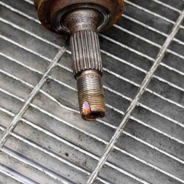 Citroen DS3 2013 Arbre de transmission avant droit image 5