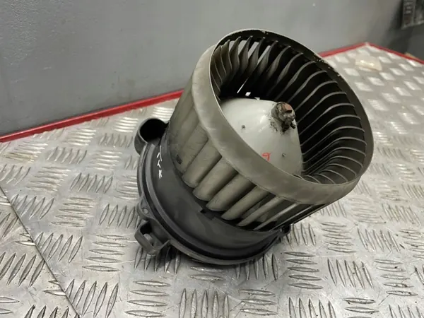 Ventilateur d'habitacle OEM 3558741 pour Discovery III 2.7TDV6 image 2