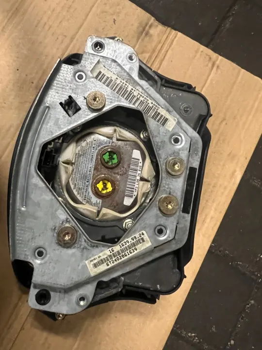 OEM a2034600903 Ratt med Airbag - Begagnad image 8