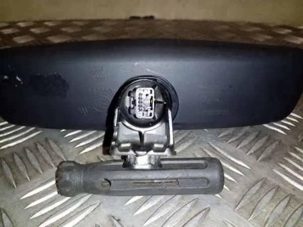 Tesla Model S Sisäpeili OEM E11046664 Käytetty image 4