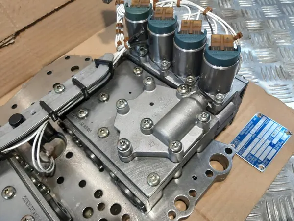 ZF Hydraulinen Ohjain OEM 4149306124 ECOMAT 2 image 4