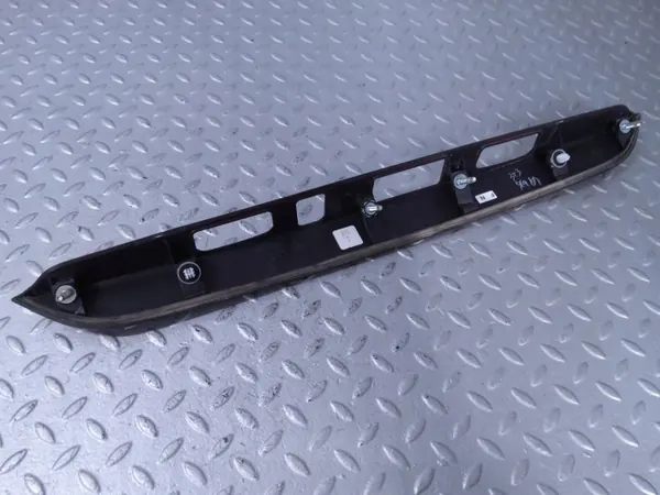 Bandeau d'éclairage tableau de bord Toyota Corolla Cross OEM 7680116300D1 image 4