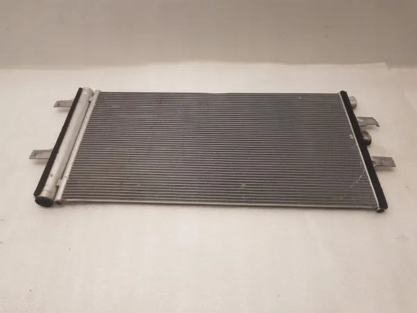 Condenseur AC BMW OEM 9271205 - Pièce OE d'occasion image 2