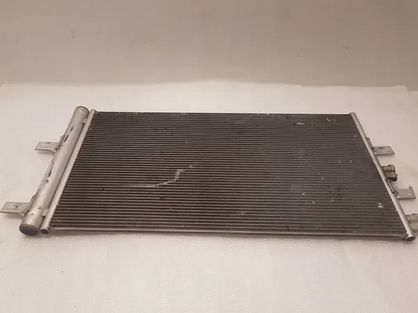 Condenseur AC BMW OEM 9271205 - Pièce OE d'occasion image 3