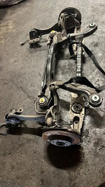Hinterachse OEM A2473502802 für Mercedes A-Klasse image 4