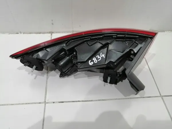 Oikea Takavalo Renault Megane IV Lift image 7