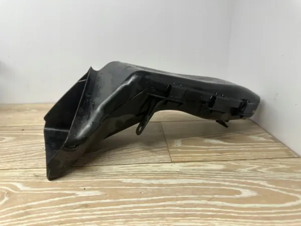 Remluchtkanaal links OEM 8045363 voor BMW E92 E93 image 2