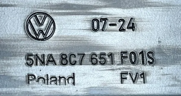 VW Tiguan II Etupuskuri 5NA807651F image 4