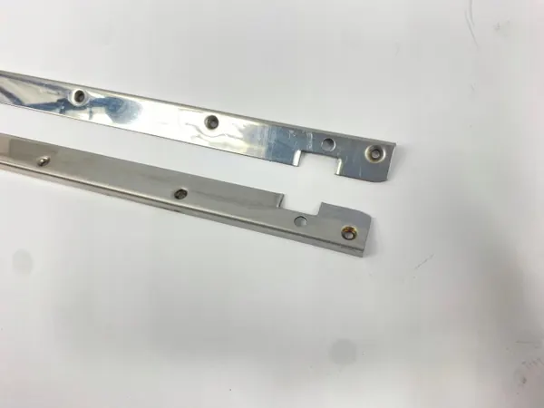 Glissières de toit ouvrant chrome OEM SDV08752 Mercedes image 3