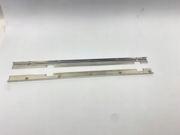 Glissières de toit ouvrant chrome OEM SDV08752 Mercedes image 8