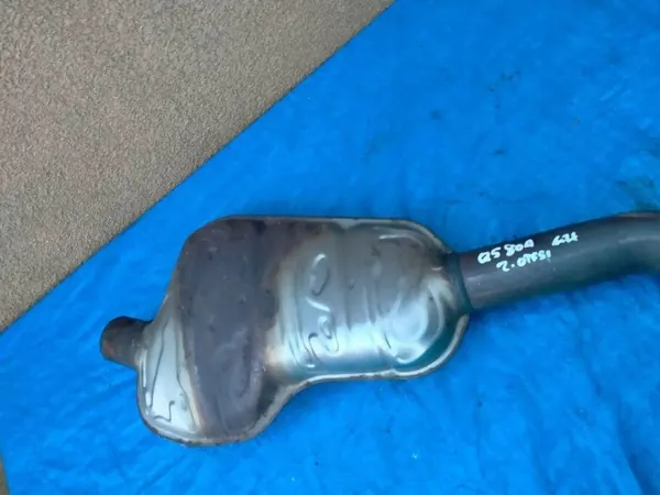 Audi Q5 80A 2.0 TFSI OEM 80A253300K Silenciador Central image 3
