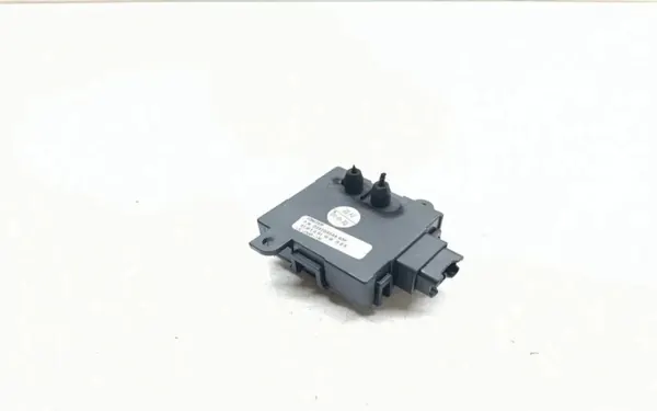 Lämmitysventtiili OEM D397GG6AA Kia Sportagelle image 2