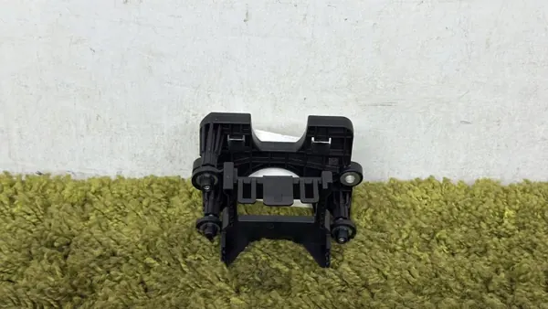 Support radar OEM 3Q0998561 pour VW Passat B8 ACC image 2