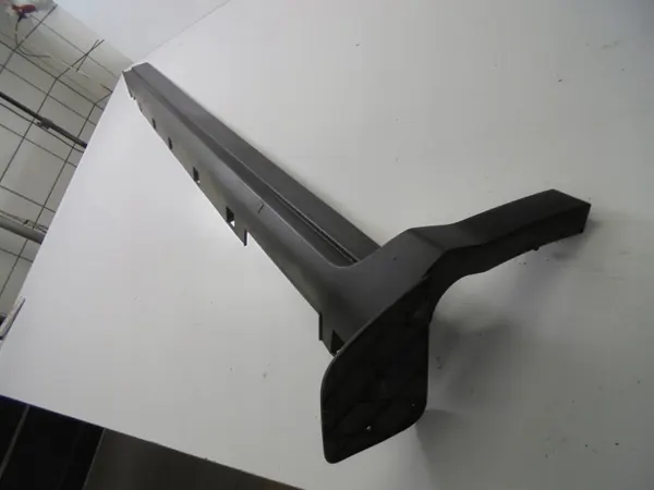 OEM CV44-S10155-AB Vasen kynnyssuoja Ford Kuga MK2 image 2