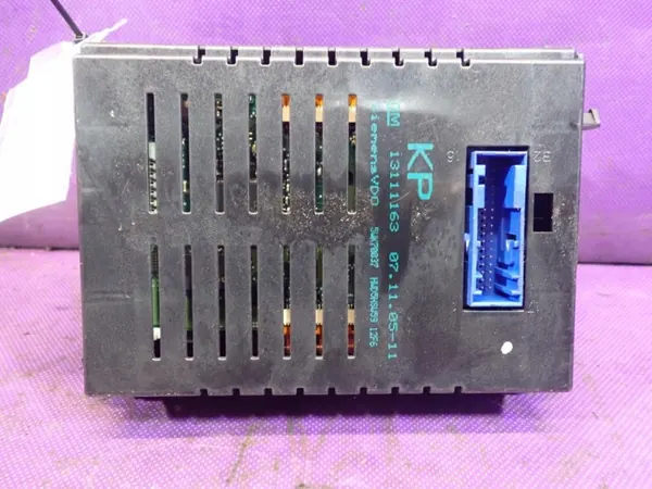 Opel Astra H Radio-Display OEM 13111163 Gebraucht image 4