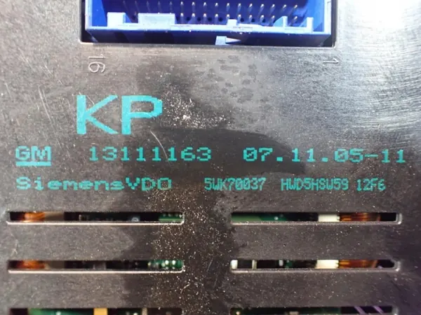 Opel Astra H Radio-Display OEM 13111163 Gebraucht image 7