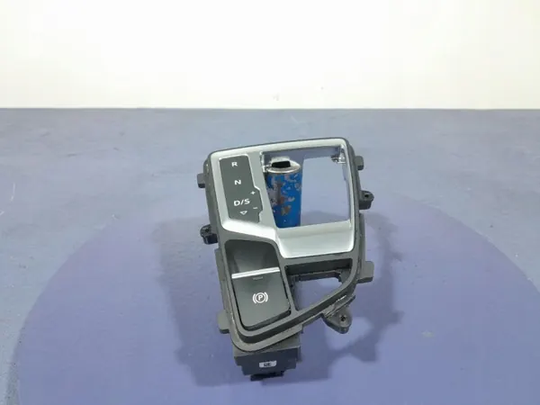 Audi Q7 II växelspaksram OEM 4M1713111F image 2