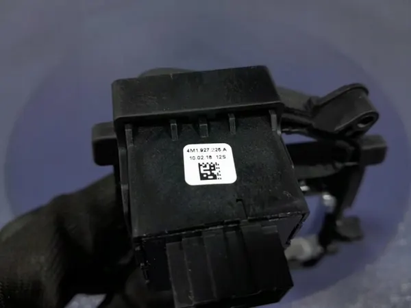 Audi Q7 II växelspaksram OEM 4M1713111F image 7
