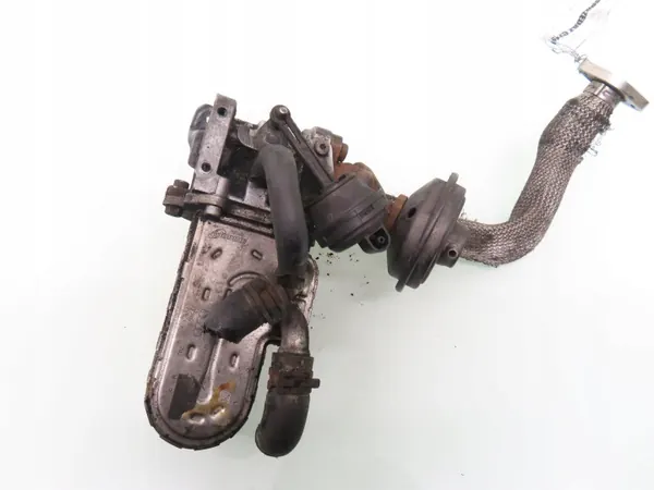 Refroidisseur vanne EGR Audi OEM 059131063B - Occasion image 3