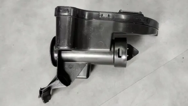 OEM 96826476 Prise d'Air pour Peugeot, Citroen, Opel image 3