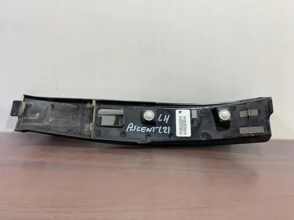 Cadre phare arrière Subaru Ascent OEM 3685092 image 3