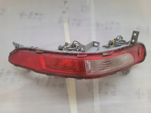 OEM 92405-D9210 vänster dimljus för Kia Sportage QL image 2