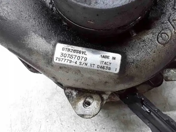 Turbo VOLVO XC70 2.4D 136kW 30757079 2005 image 3