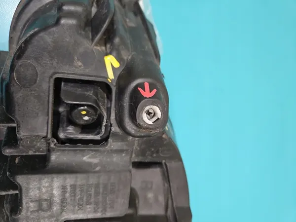 Farol de dia direito Hyundai I40 14-18 92202-3Z5 image 7