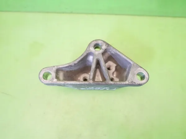 Soporte Motor OEM 68084807AC - Usado image 4