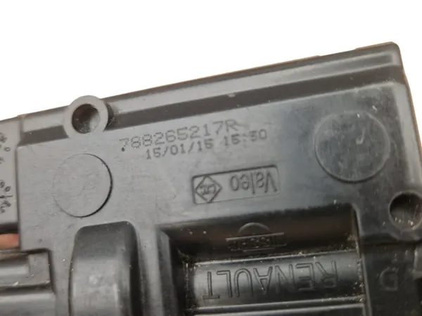 Renault Clio 3/4 bränsleluckslåsaktuator OEM 788265217R image 5