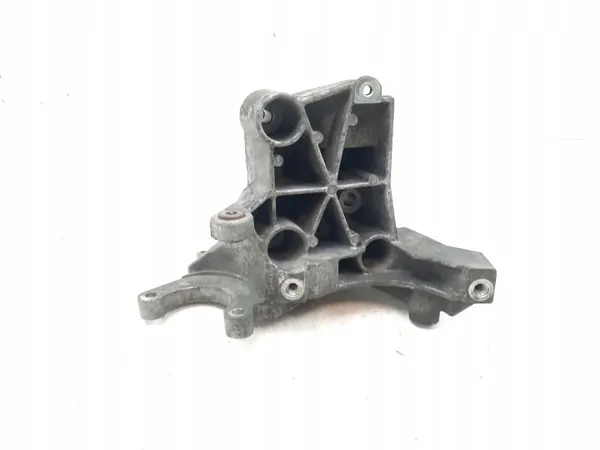 Suporte bomba direção OEM MAM60699 image 3