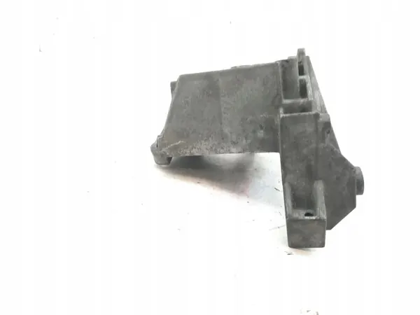 Suporte bomba direção OEM MAM60699 image 6