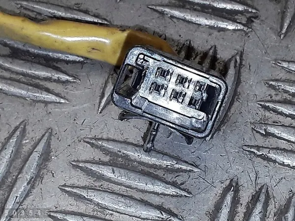 Ikkunan säädin OEM 8572044030 Toyota Previaan image 6