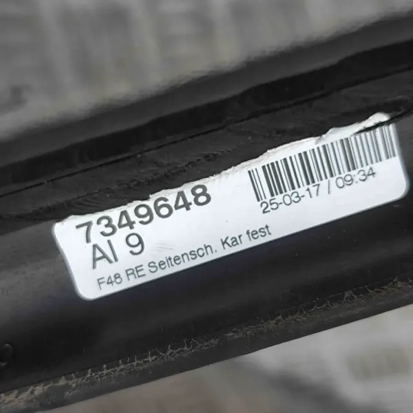 OEM 7349648 Rechte Heckscheibe für BMW X1 F48 image 6
