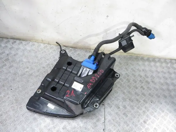 Audi OE 8W0131878BH använt tank - Direkt passform image 2