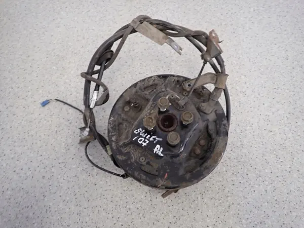 Suzuki Swift TS 07-09 Bakre Vänster Bromstrumma OEM image 6