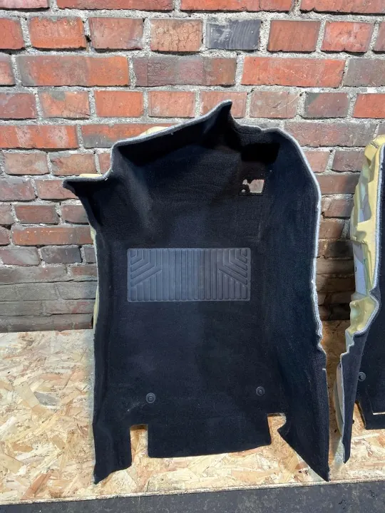 Voorste vloermat OEM A2386806200 A2386806300 Mercedes image 5