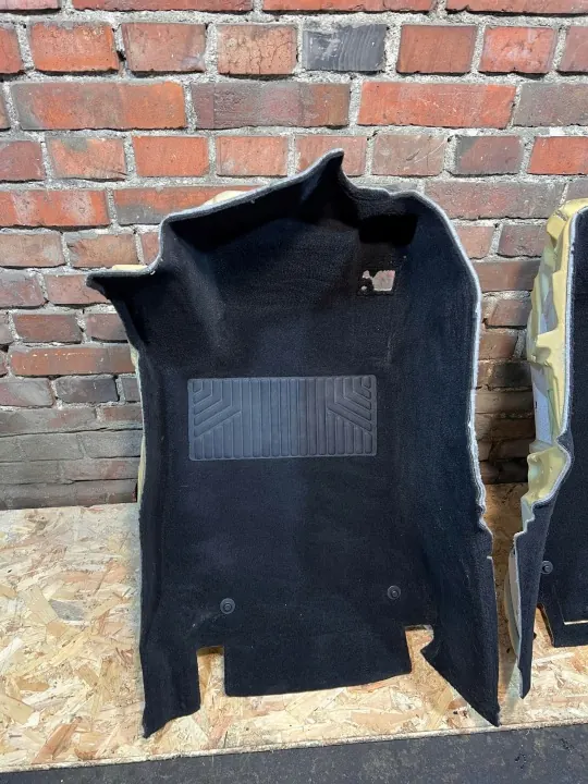 Voorste vloermat OEM A2386806200 A2386806300 Mercedes image 6