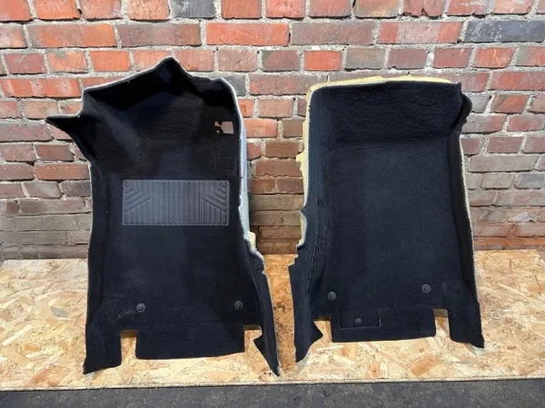 Voorste vloermat OEM A2386806200 A2386806300 Mercedes image 7