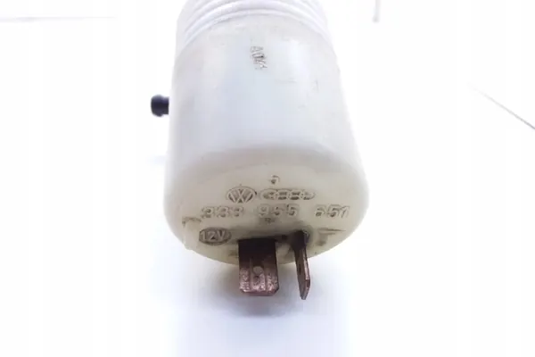 Pyyhkijäpumppu VW PASSAT B3/B4 333955651 image 3