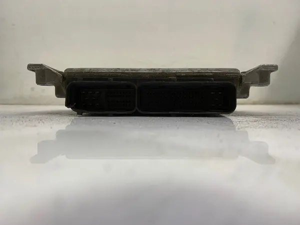 Ordinateur de moteur Fiat 0281010340 image 4