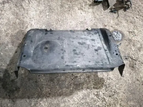 Cubierta motor OEM A1635200123 para Mercedes M-Class image 2
